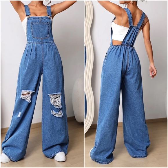 Medium Wash Pleated Distressed Denim Pocket Overalls - Picture 2 of 3